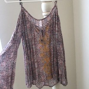 Bell-sleeve + cold shoulder Target top